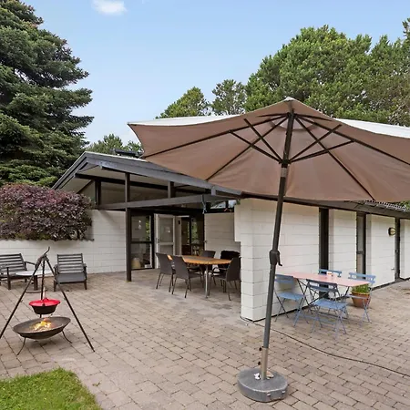 2 Bedroom Lovely In 度假居 *